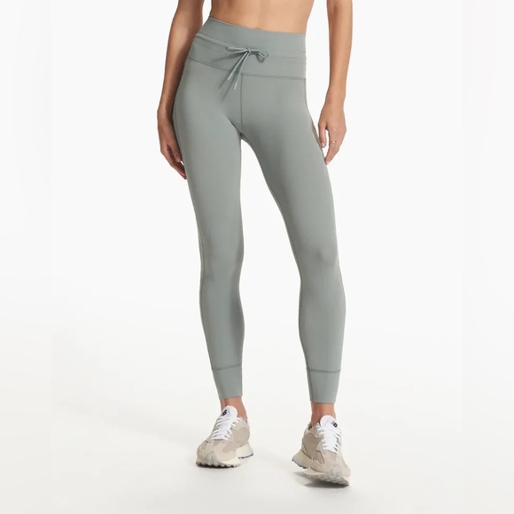 Vuori the Daily Leggings Fern Size: XS - Picture 1 of 3